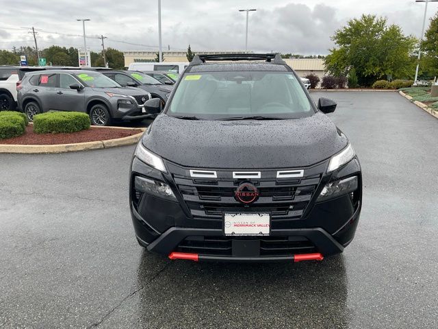 2026 Nissan Rogue Rock Creek Image 2 of 26