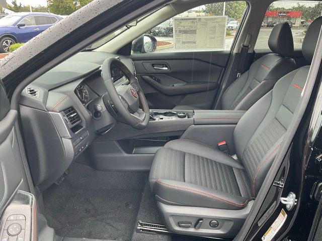 2026 Nissan Rogue Rock Creek Image 12 of 26