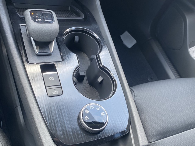 2026 Nissan Rogue SV Image 26 of 37