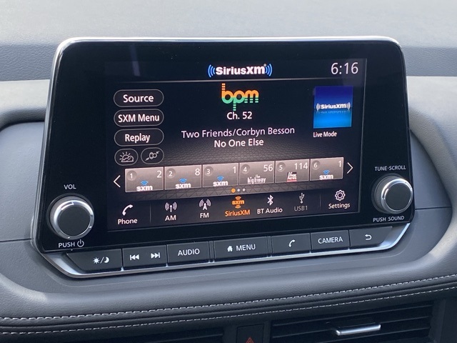 2026 Nissan Rogue SV Image 25 of 37