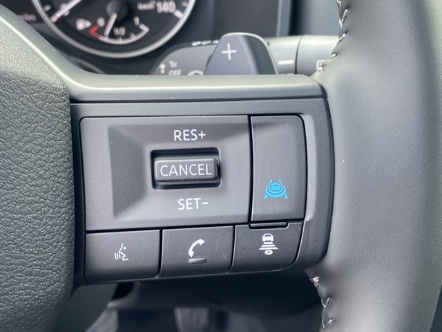 2026 Nissan Rogue SV Image 32 of 37