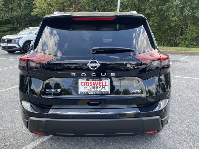 2026 Nissan Rogue SV Image 9 of 37