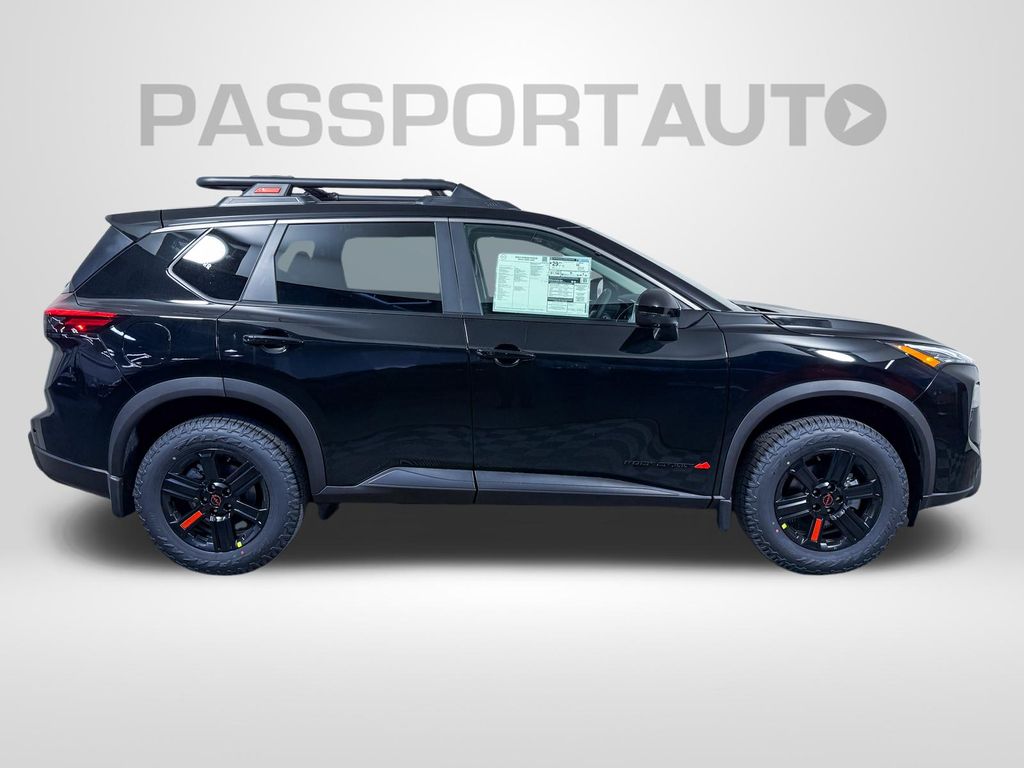 2026 Nissan Rogue Rock Creek Image 3 of 39
