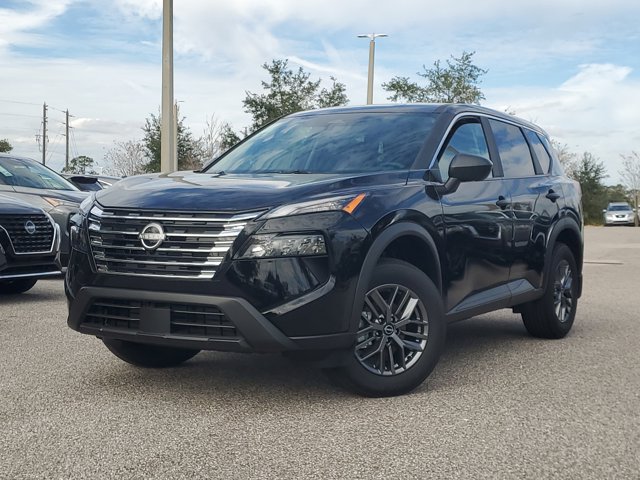 2026 Nissan Rogue S Image 2 of 18