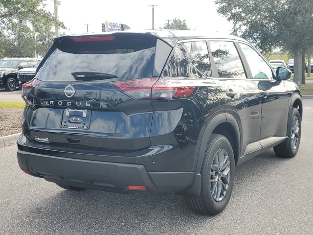 2026 Nissan Rogue S Image 5 of 18