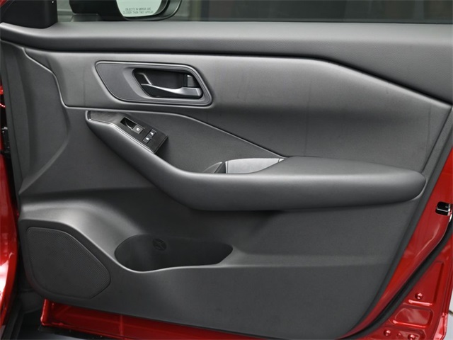 2026 Nissan Rogue S Image 39 of 45