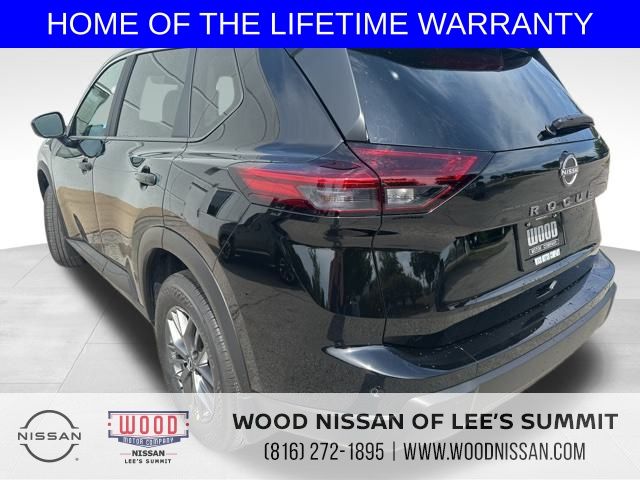 2026 Nissan Rogue S Image 7 of 38