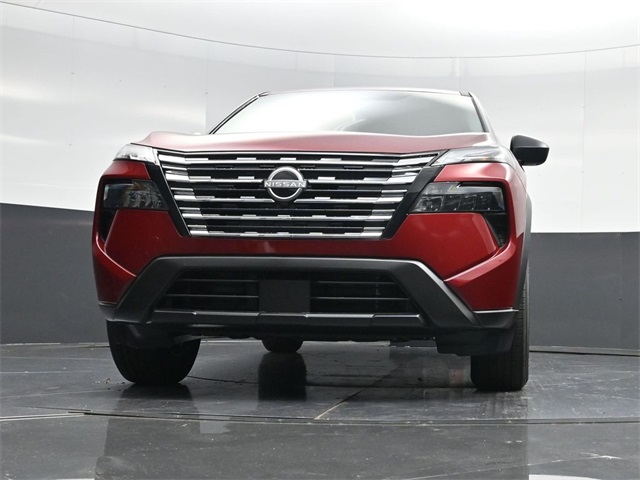 2026 Nissan Rogue S Image 8 of 45