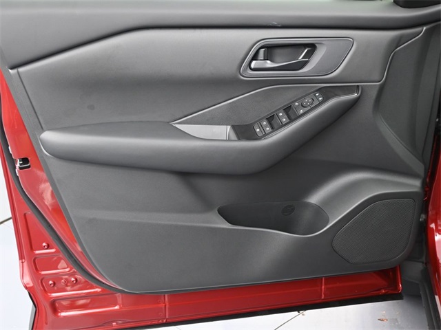 2026 Nissan Rogue S Image 38 of 45