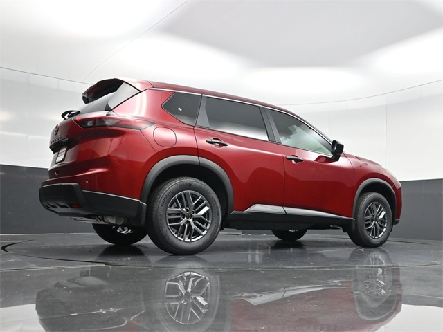 2026 Nissan Rogue S Image 12 of 45