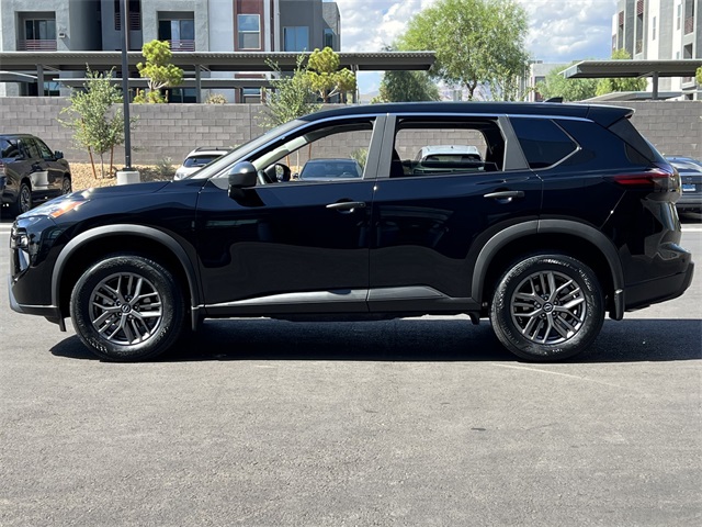 2026 Nissan Rogue S Image 8 of 27