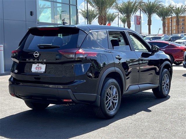2026 Nissan Rogue S Image 5 of 27