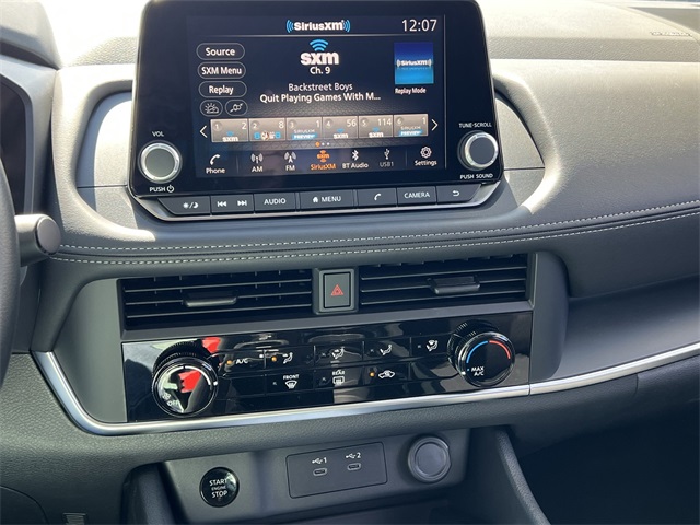 2026 Nissan Rogue S Image 20 of 27