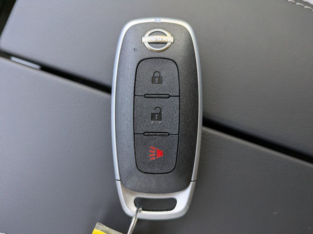 2026 Nissan Rogue S Image 21 of 27