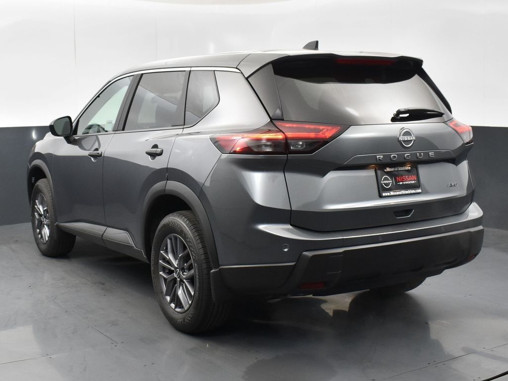 2026 Nissan Rogue S Image 21 of 50