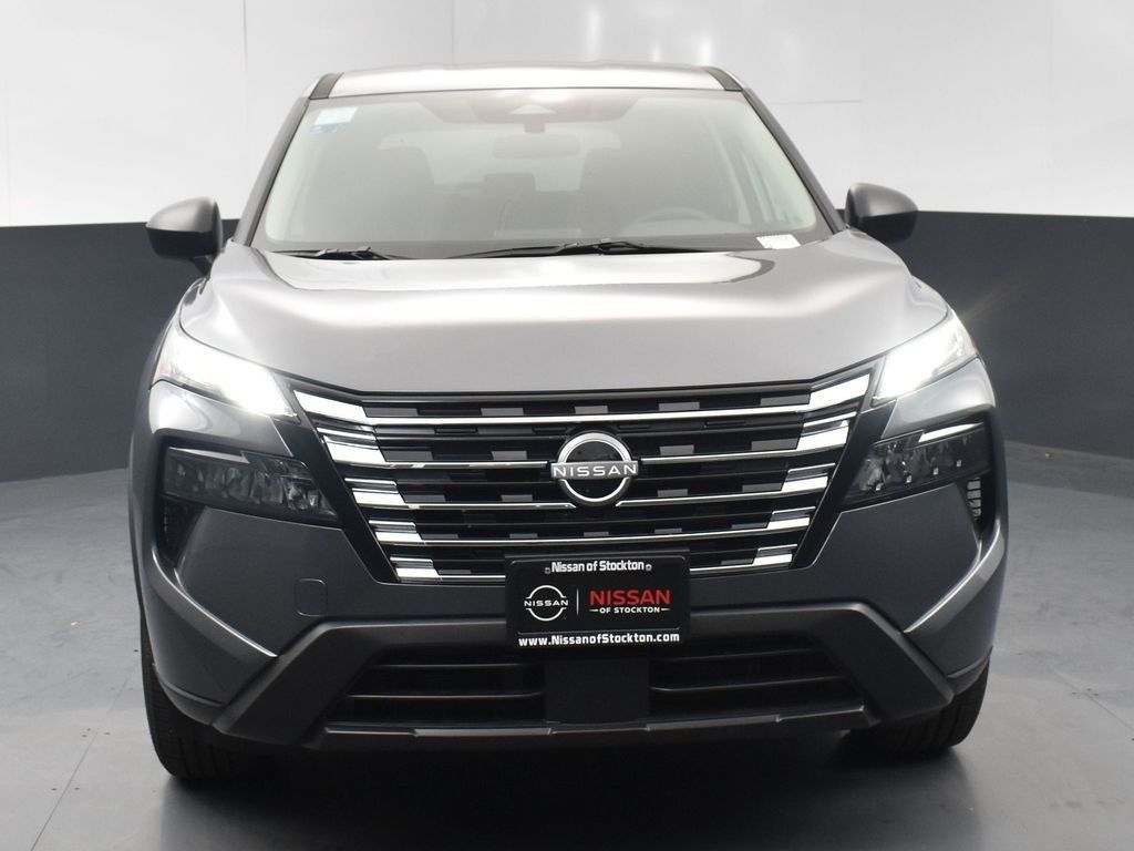 2026 Nissan Rogue S Image 6 of 50