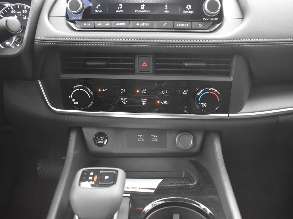 2026 Nissan Rogue S Image 40 of 50