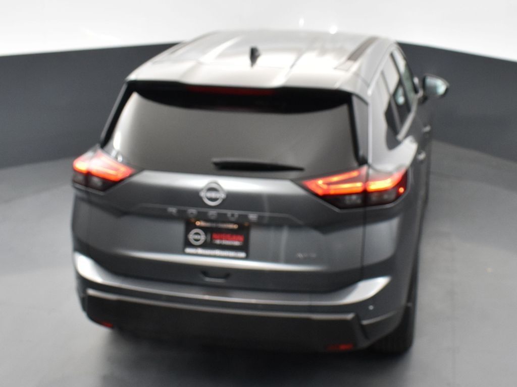 2026 Nissan Rogue S Image 11 of 50