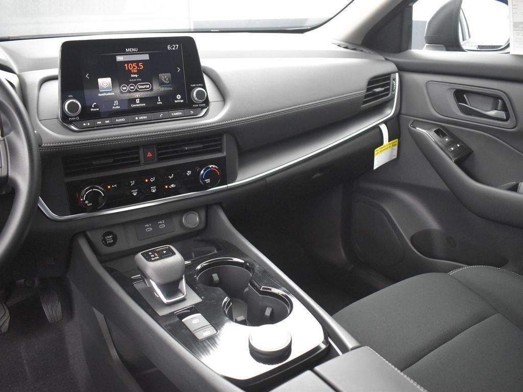 2026 Nissan Rogue S Image 34 of 50