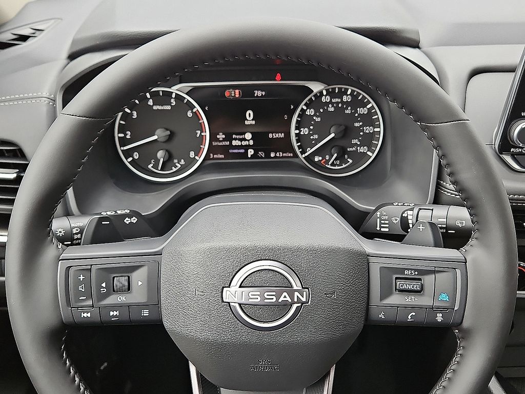 2026 Nissan Rogue SV Image 7 of 10