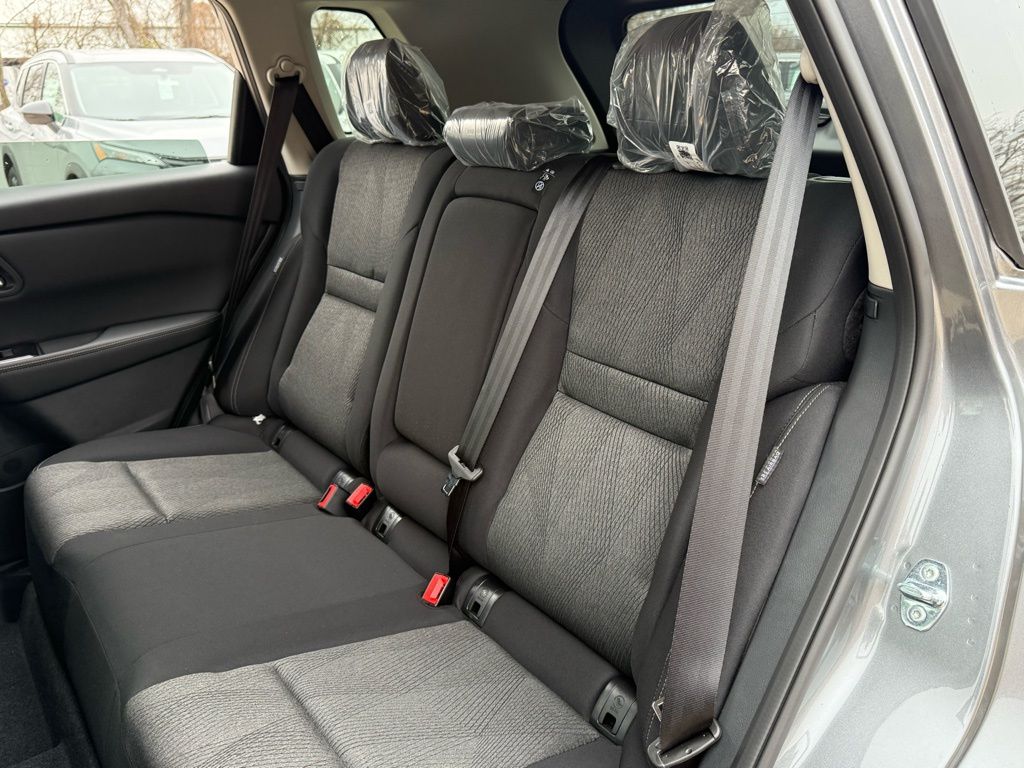 2026 Nissan Rogue SV Image 8 of 24