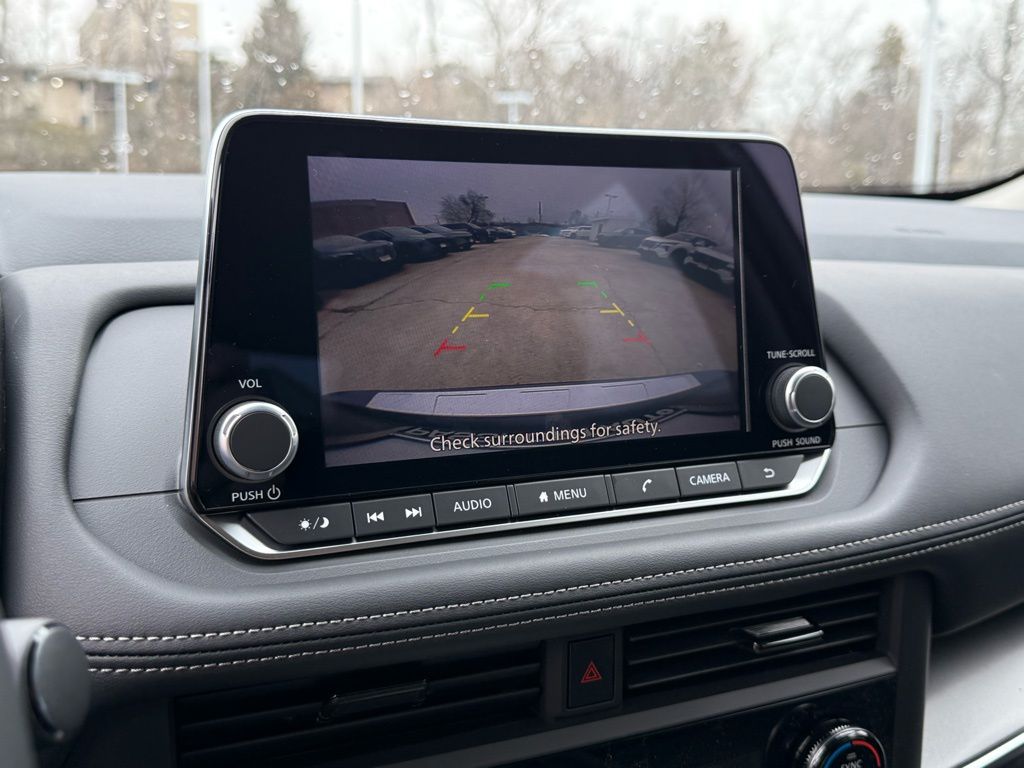 2026 Nissan Rogue SV Image 12 of 24