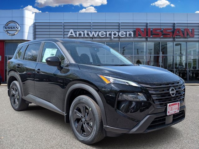 2026 Nissan Rogue SV Image 2 of 26