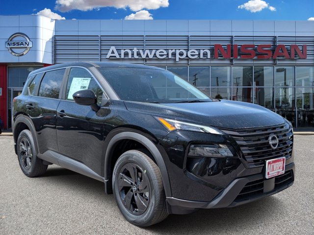 2026 Nissan Rogue SV Image 2 of 27