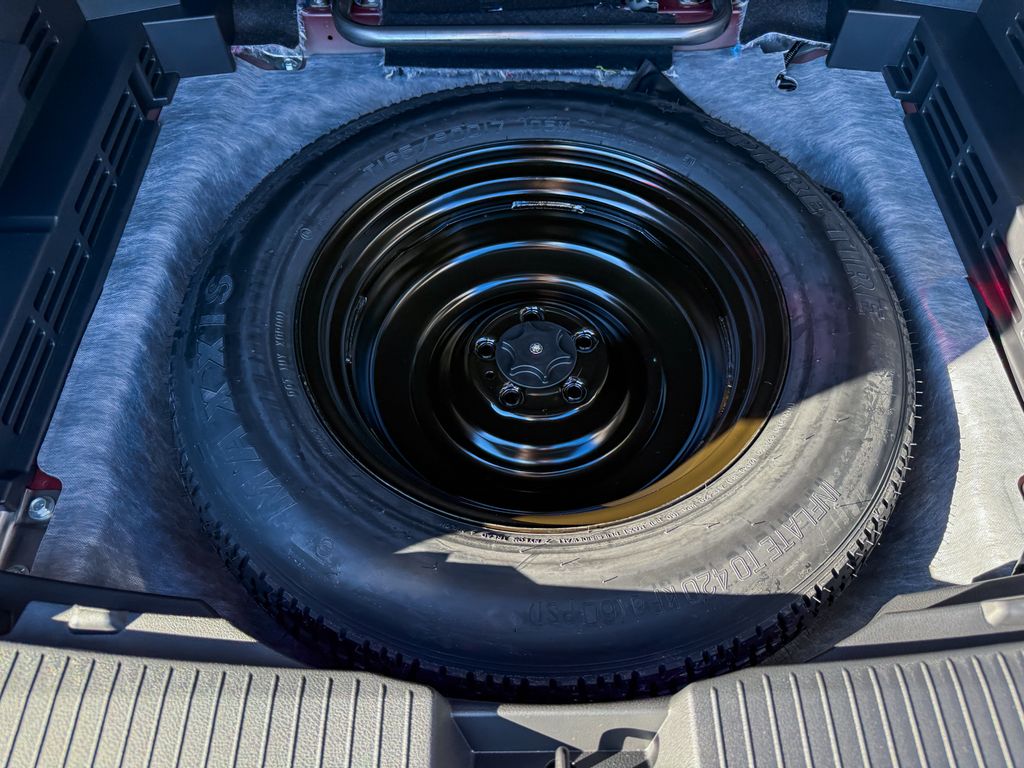 2026 Nissan Rogue SV Image 28 of 32