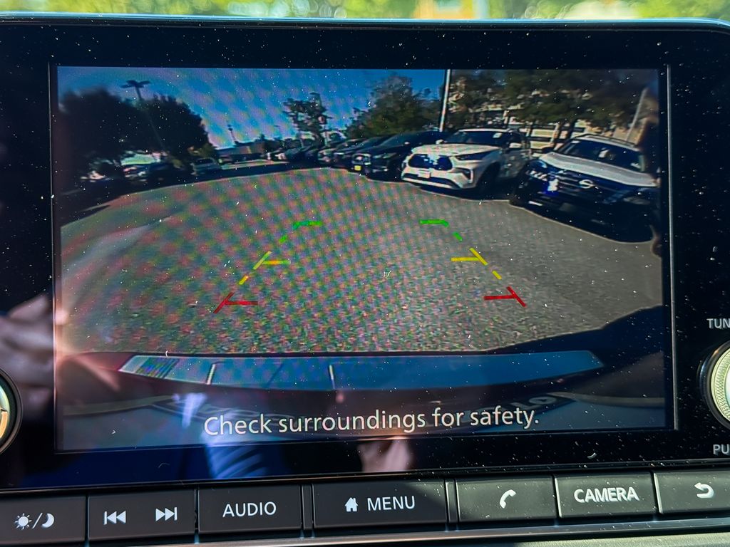 2026 Nissan Rogue SV Image 20 of 32