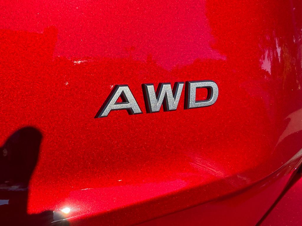 2026 Nissan Rogue SV Image 16 of 32