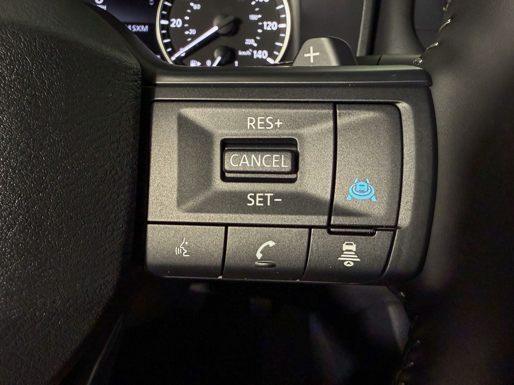 2026 Nissan Rogue SV Image 24 of 32