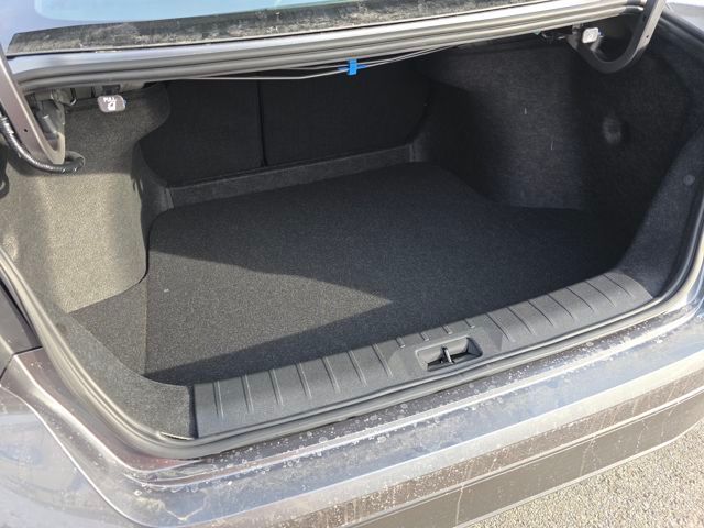 2026 Nissan Sentra SV Image 8 of 27