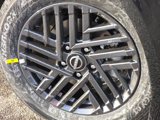 2026 Nissan Sentra SV Image 7 of 27