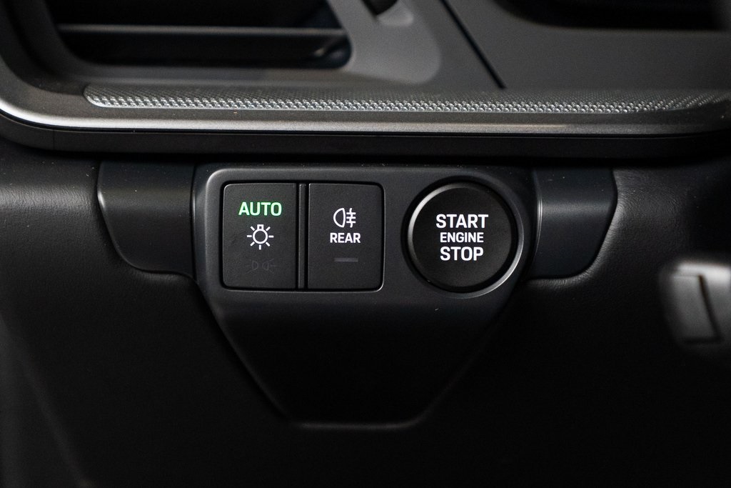 2026 Porsche 911 Carrera Image 19 of 40