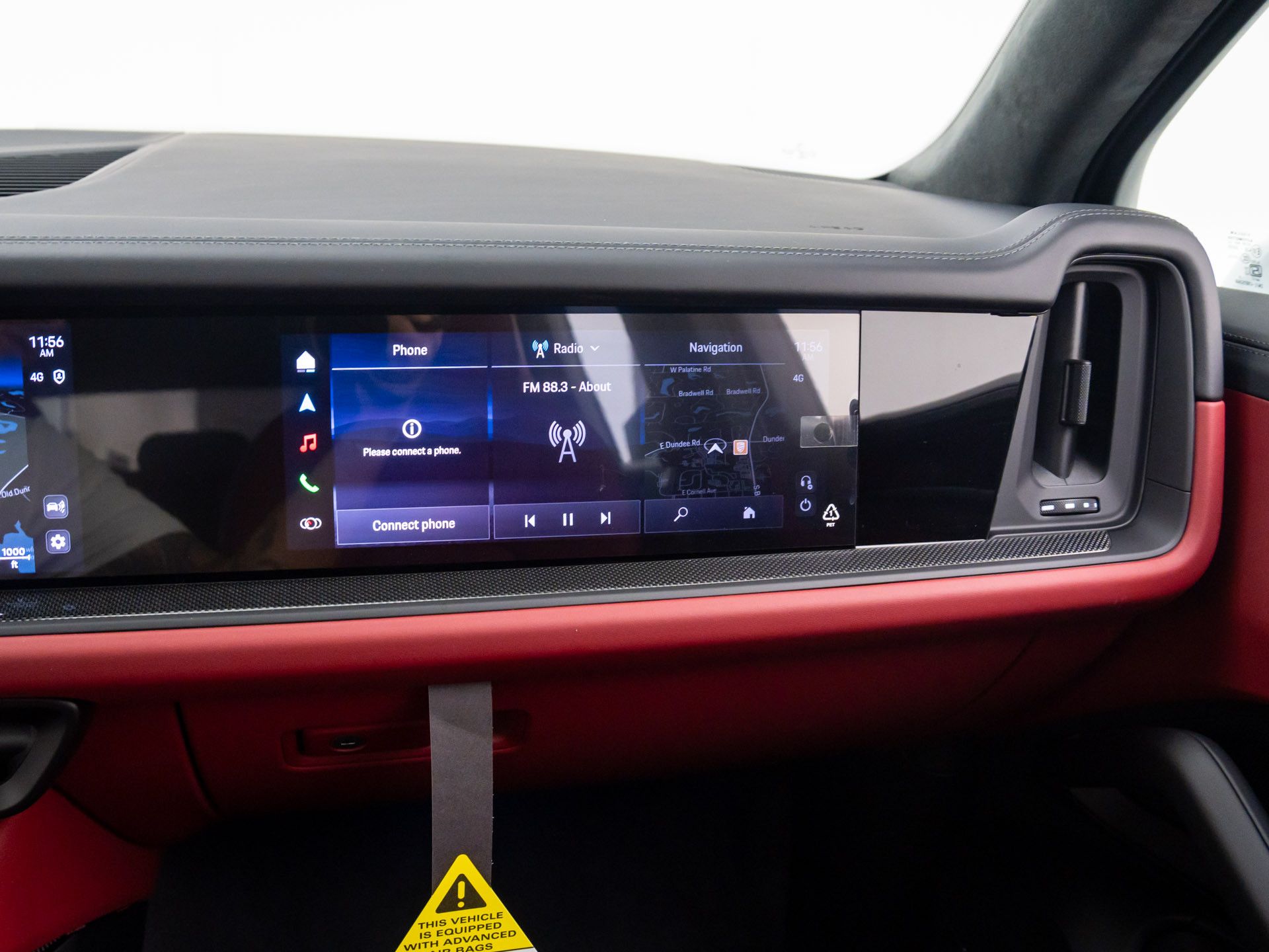 2026 Porsche Cayenne GTS Image 36 of 37