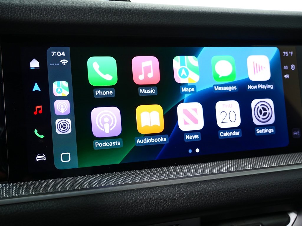 2026 Porsche Cayenne Base Image 37 of 40