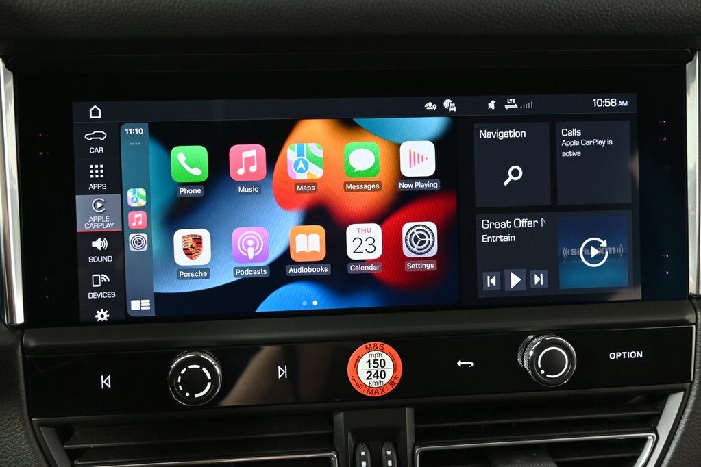 2026 Porsche Macan Base Image 29 of 36