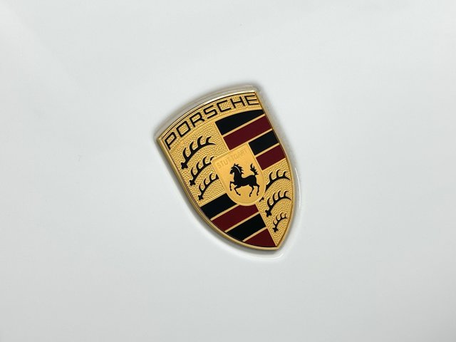 2026 Porsche Macan Base Image 44 of 61