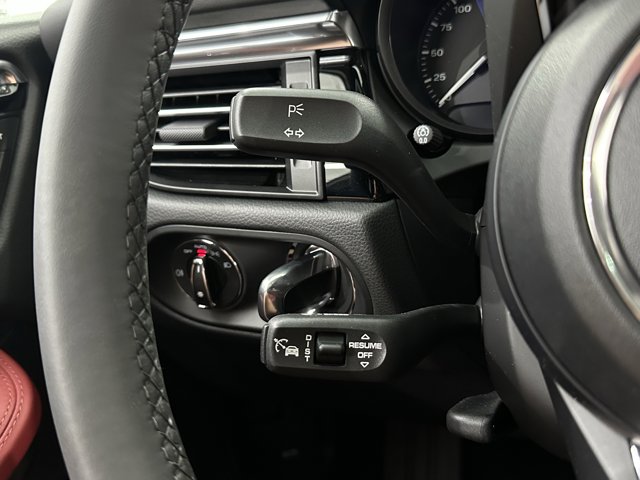 2026 Porsche Macan Base Image 49 of 61