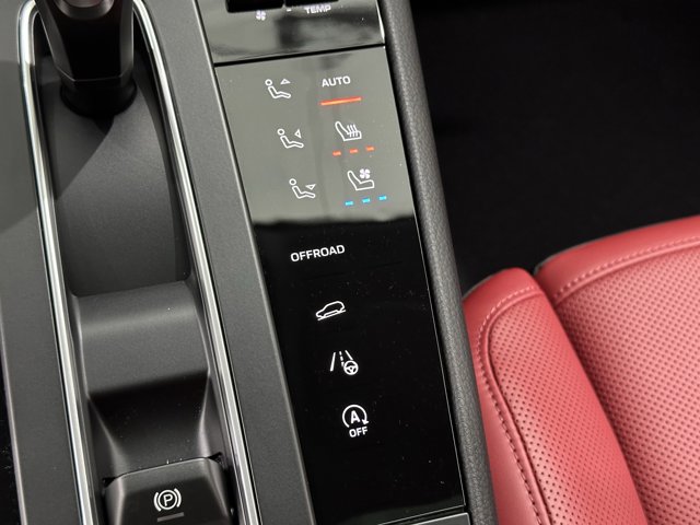 2026 Porsche Macan Base Image 58 of 61