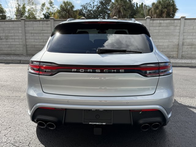 2026 Porsche Macan Base Image 6 of 38
