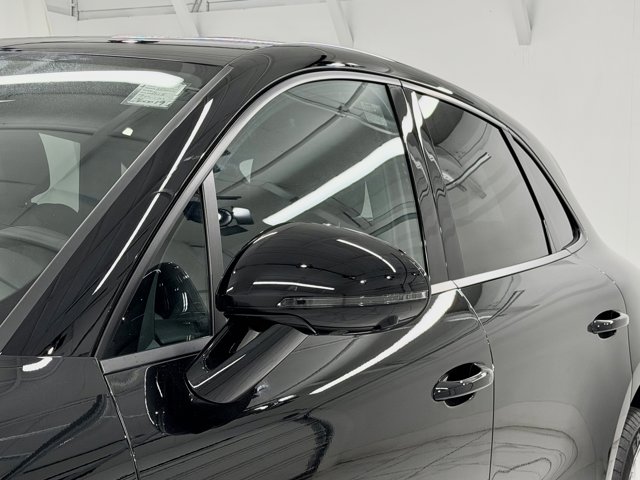 2026 Porsche Macan Base Image 61 of 62