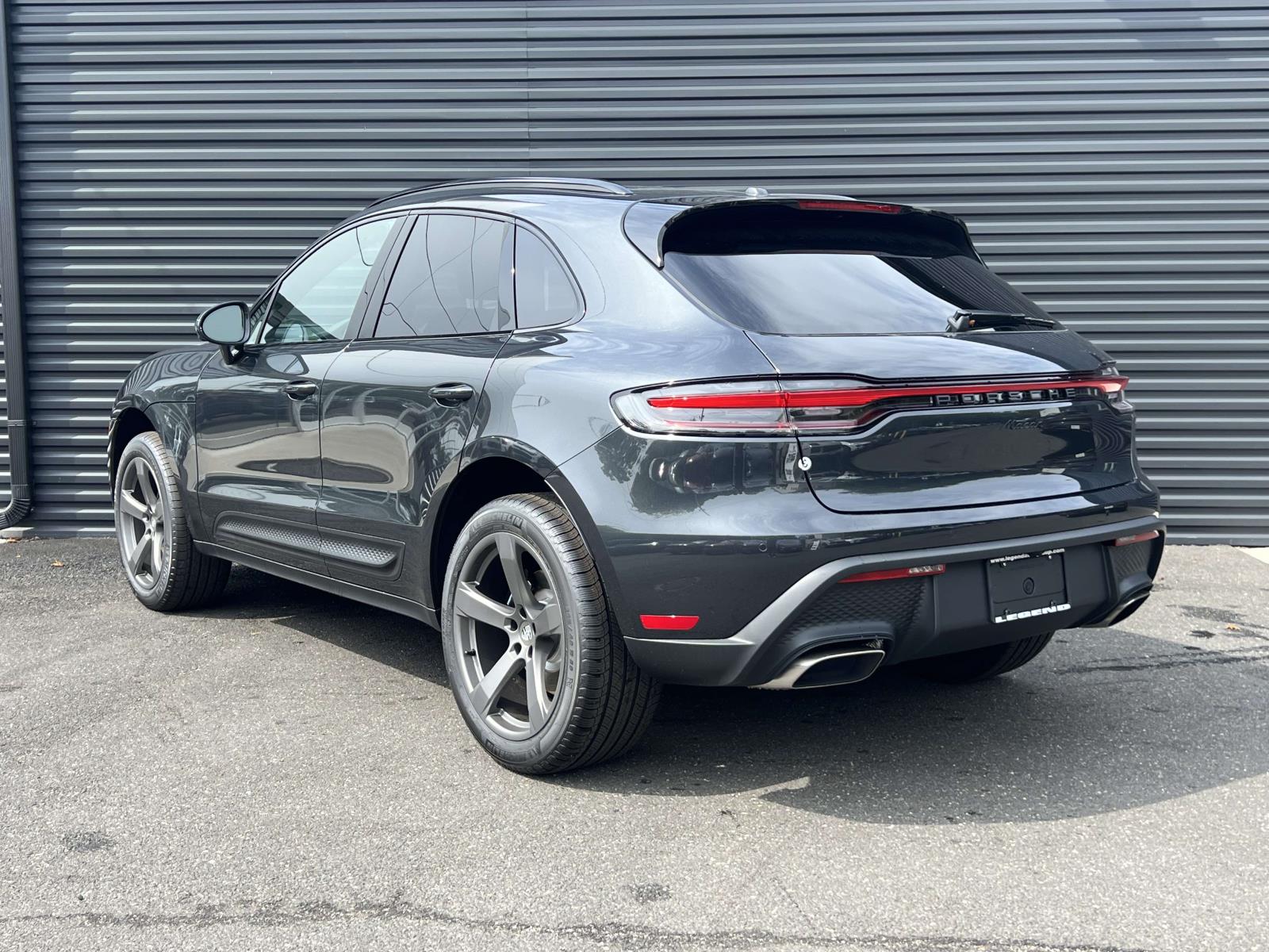 2026 Porsche Macan Base Image 6 of 28