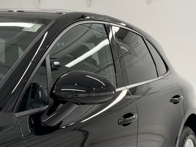 2026 Porsche Macan Base Image 58 of 58