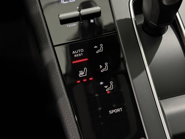 2026 Porsche Macan Base Image 56 of 58