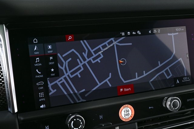 2026 Porsche Macan GTS Image 28 of 40