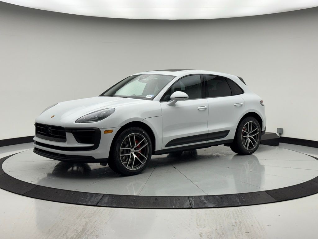 2026 Porsche Macan S Image 1 of 36