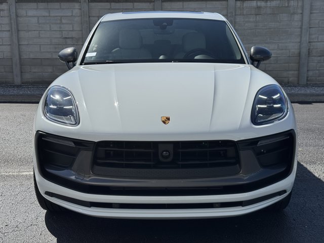 2026 Porsche Macan T Image 2 of 39