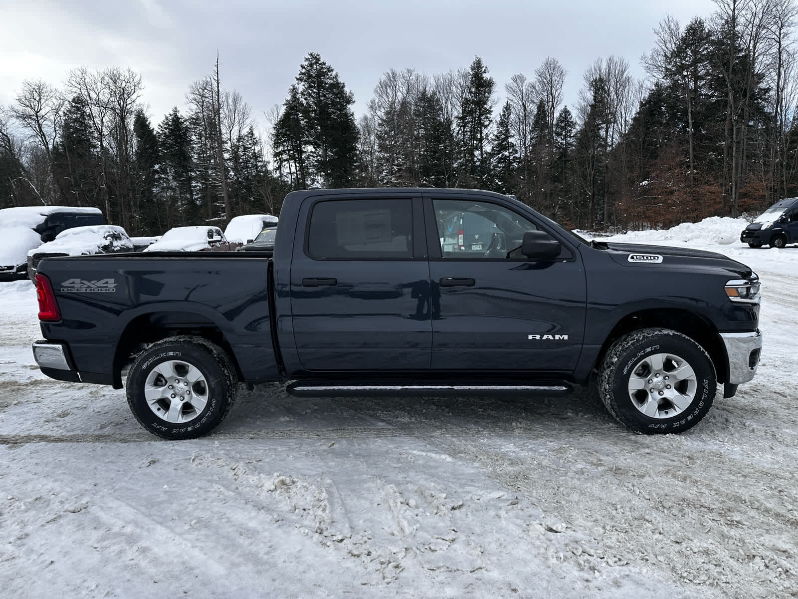 2026 Ram 1500 Tradesman Image 4 of 21